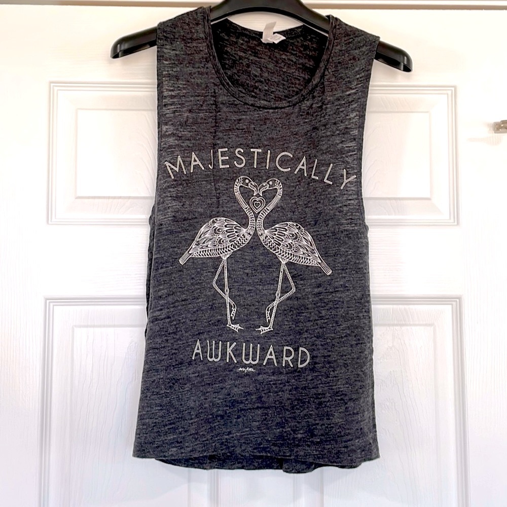 Fun summer tank! Size small - Picture 1 of 3